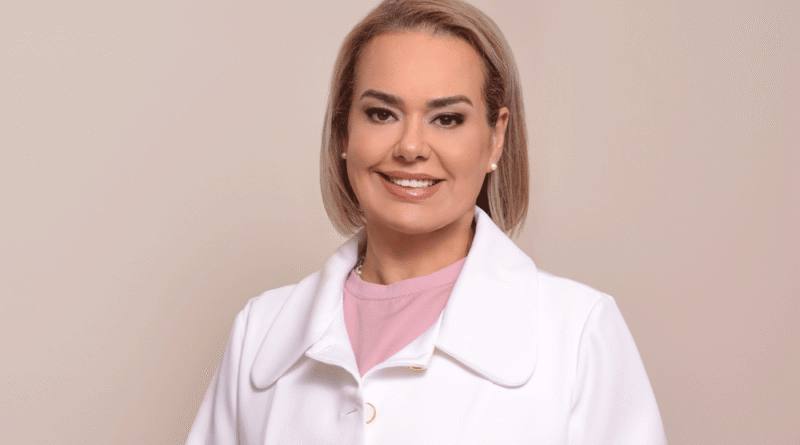 Cassia Cardoso: La experta detrás de la luminosidad de las celebridades