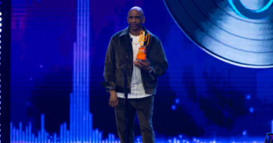Sergio George es Reconocido Como ícono De La Industria Musical En Premios Tu Música Urbano Mix 2026