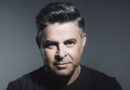 Luis Enrique recibe tres nominaciones al Latin GRAMMY® 2026 y reafirma su legado como una de las grandes voces de la salsa